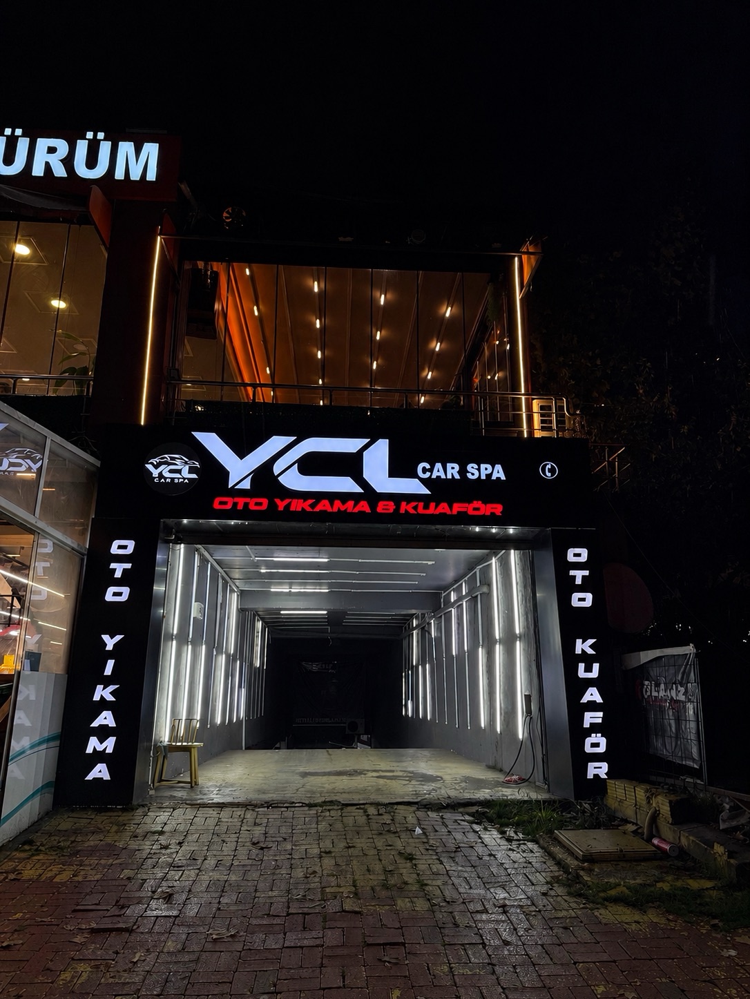 YCL CAR SPA OTO YIKAMA & KUAFÖR - KÜÇÜKÇEKMECE / İSTANBUL